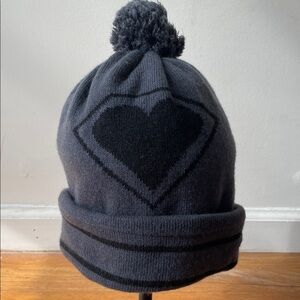 Vintage super lovers Japan grey and black pom cuff beanie